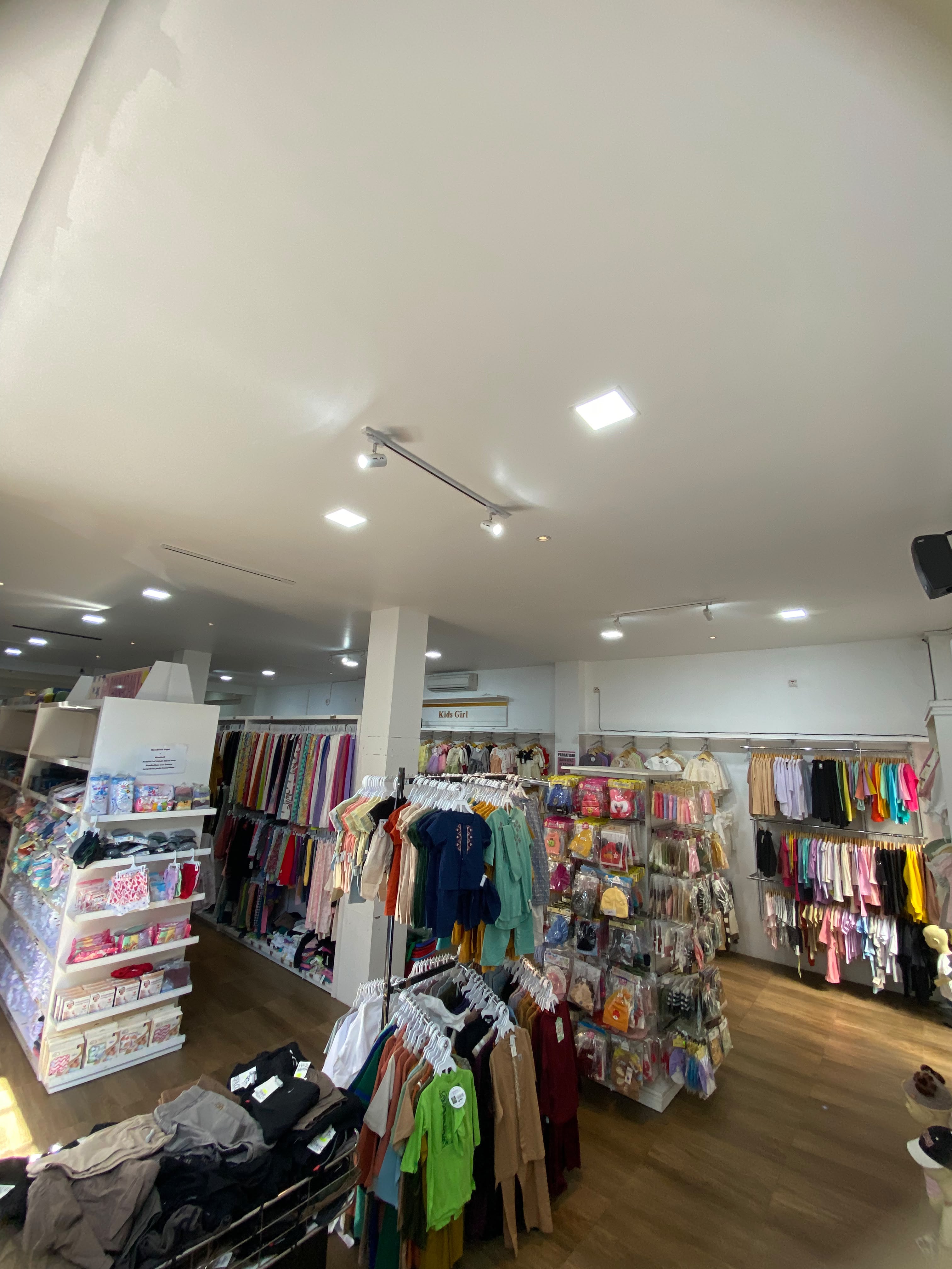 Zura Baby Shop thumbnail 5